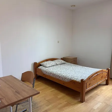 Bed & Breakfast - 24h Self Check-in